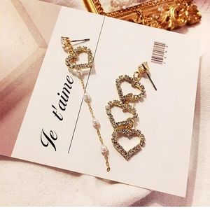 Fashion earrings